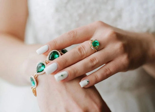 Gem Jewellery in Fashion: The Sparkle That Never Fades