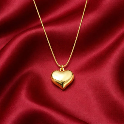 Gold Heart Pendant Necklace