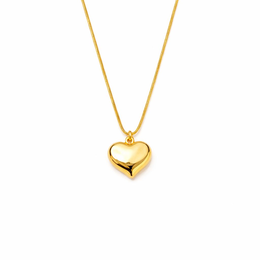 Gold Heart Pendant Necklace