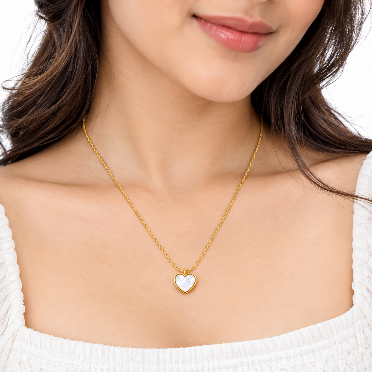 White Heart Gold Pendant Necklace