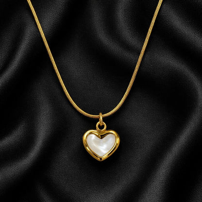 Pearl Heart Gold Necklace – Rakhi Gift for Sister
